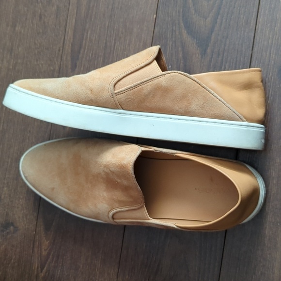 VINCE Slip On Loafers - Picture 9 of 14